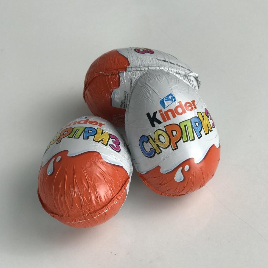 Шоколадное яйцо Kinder Сюрприз 1шт